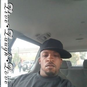 Meet your Posher, Ray